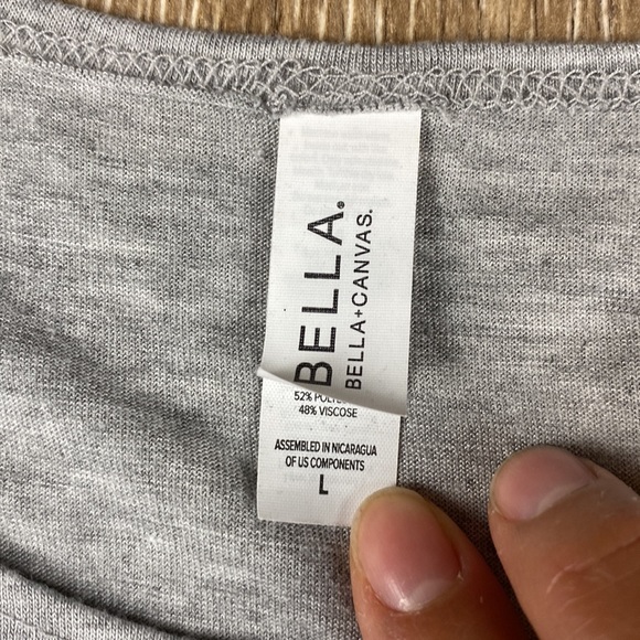 ⭐️Heavily Meditated Flowy Tank Top⭐️ - Picture 3 of 6